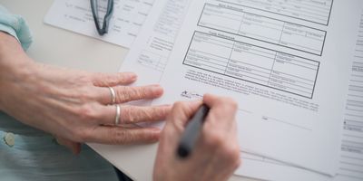 Lunirex Acte macht Investieren so einfach wie nie zuvor. Verständliche Grafiken und Echtzeit-Analysen zeigen Ihnen auf einen Blick, wie sich Ihre Anlagen entwickeln. Verabschieden Sie sich von komplizierten Finanzprodukten und setzen Sie auf eine Plattform, die für Sie arbeitet.
